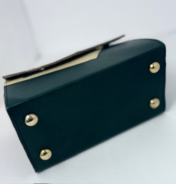 The LaMaya Handbag